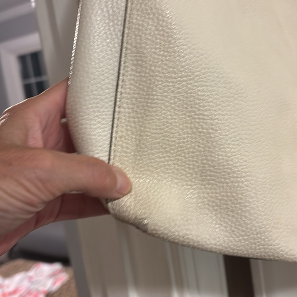 Cream Kate spade purse/bag - Picture 12 of 14